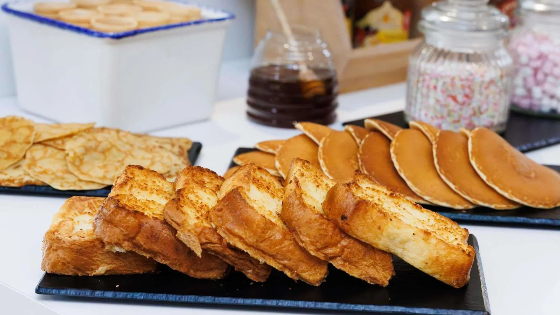 ホテル イビス カンヌ マンドリュー Mandelieu