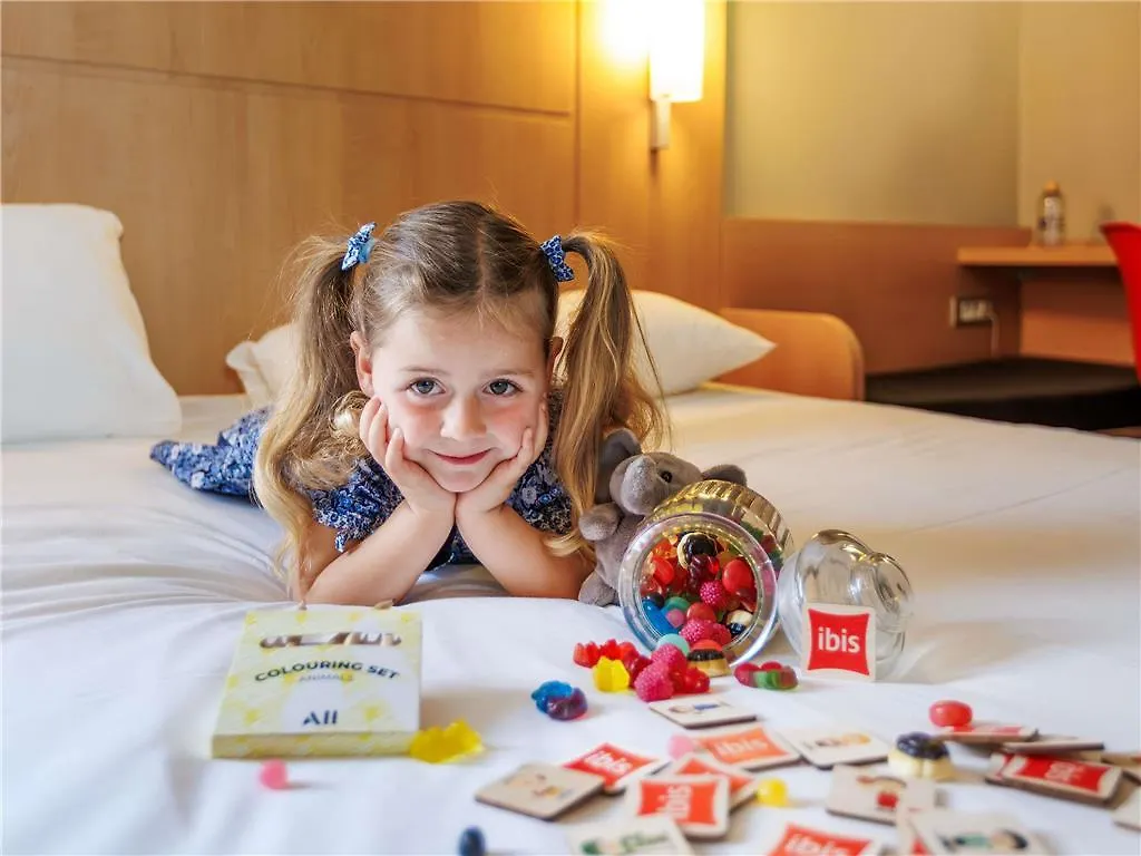 *** Hotel Ibis Cannes Mandelieu Francia