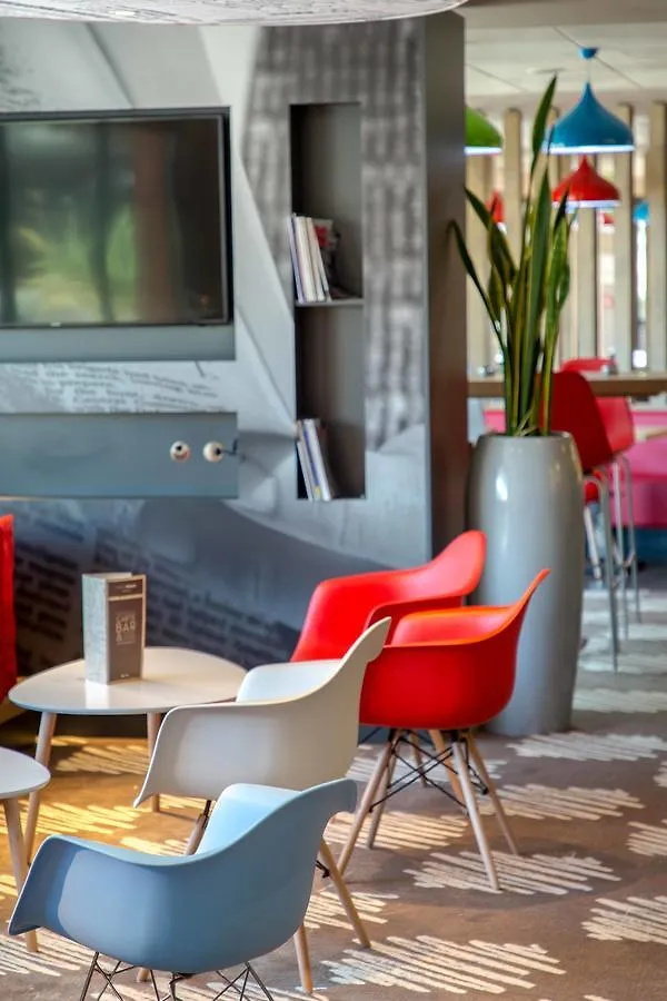 Ibis Cannes Mandelieu 3*, Mandelieu-la-Napoule