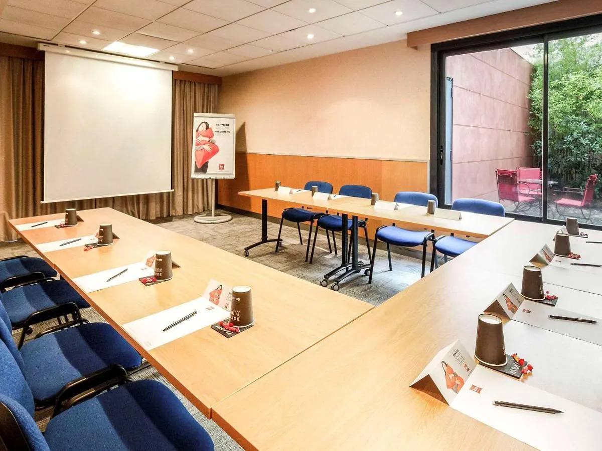 Ibis Cannes Mandelieu Hotel